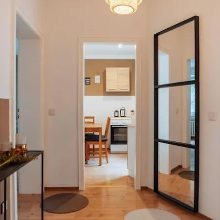 Central-Living Brown - Wifi - Netflix - 5 Pers Essen Eksteriør billede