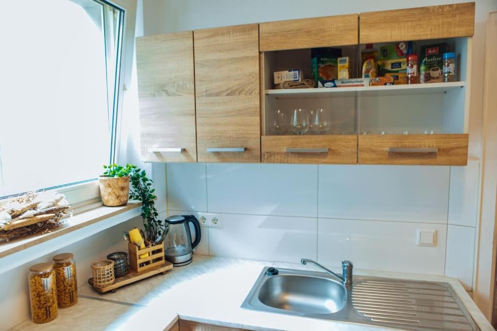 Central-living Brown - Wifi - Netflix - 5 Pers Apartment Essen