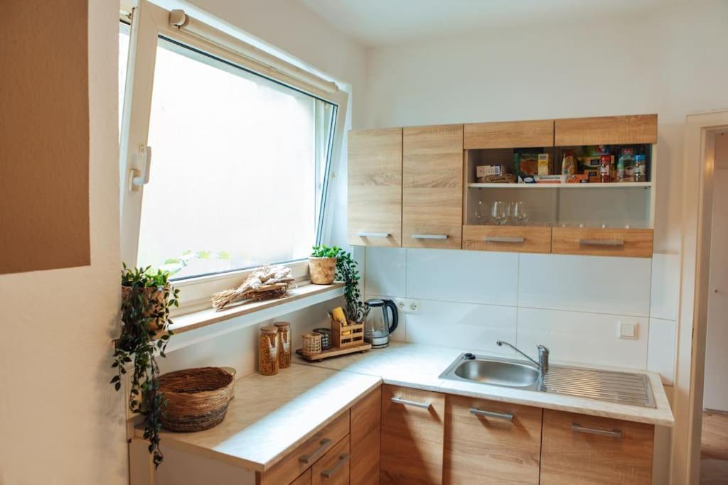 Central-living Brown - Wifi - Netflix - 5 Pers * Essen